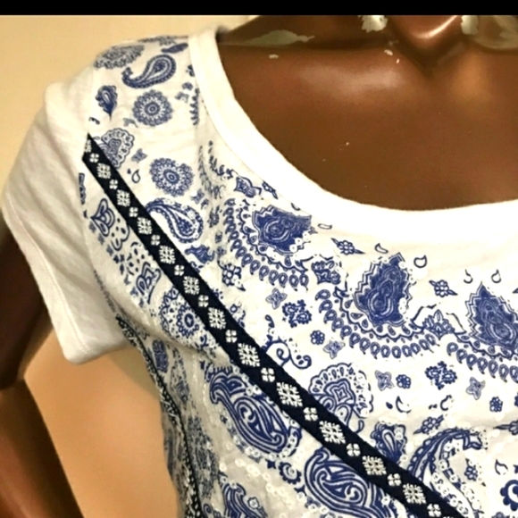 Express Bandana Country Girl Graphic Crop Top - Picture 2 of 4